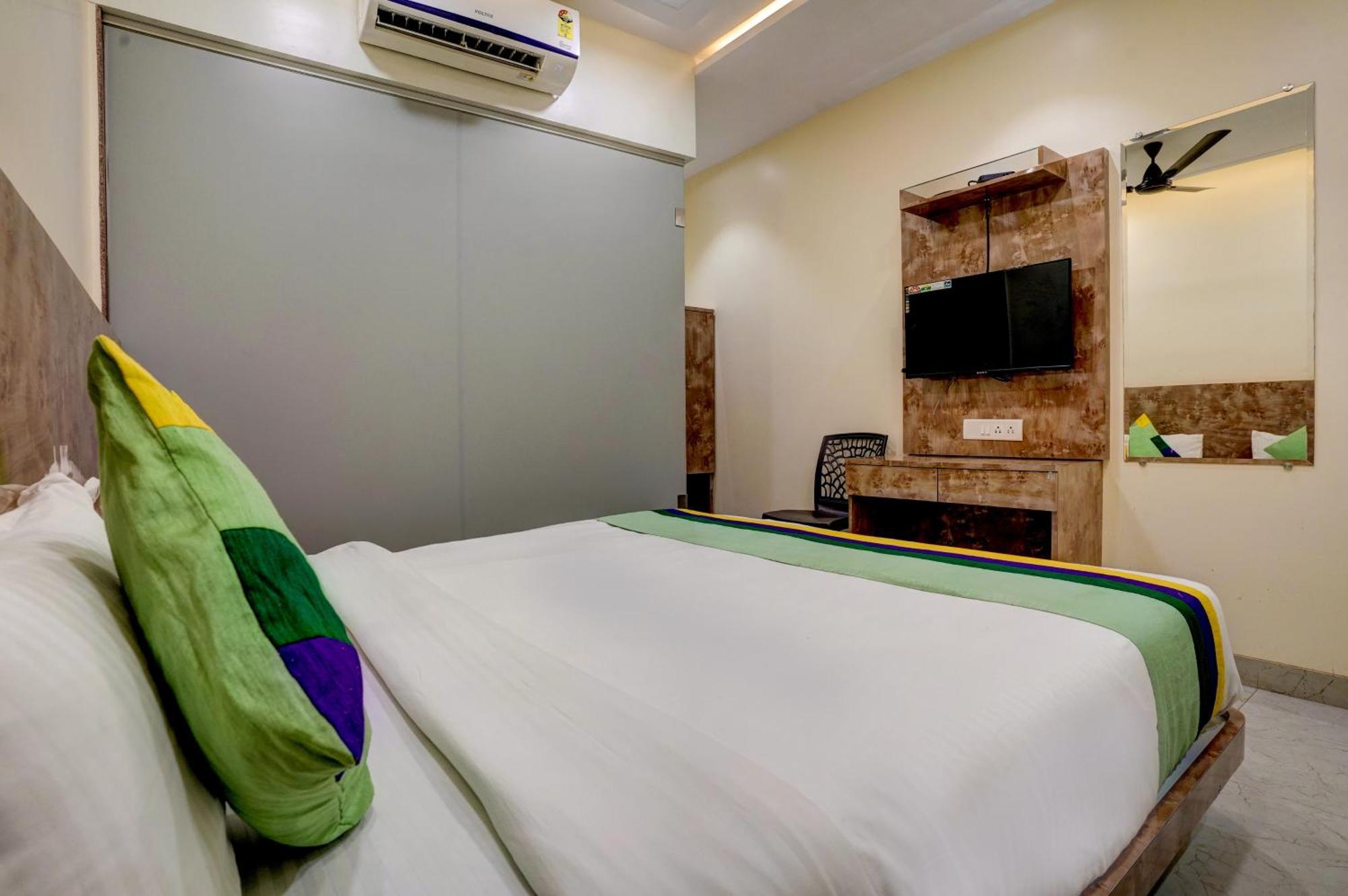 Kiwi International,Hotel,Мумбаї Екстер'єр фото