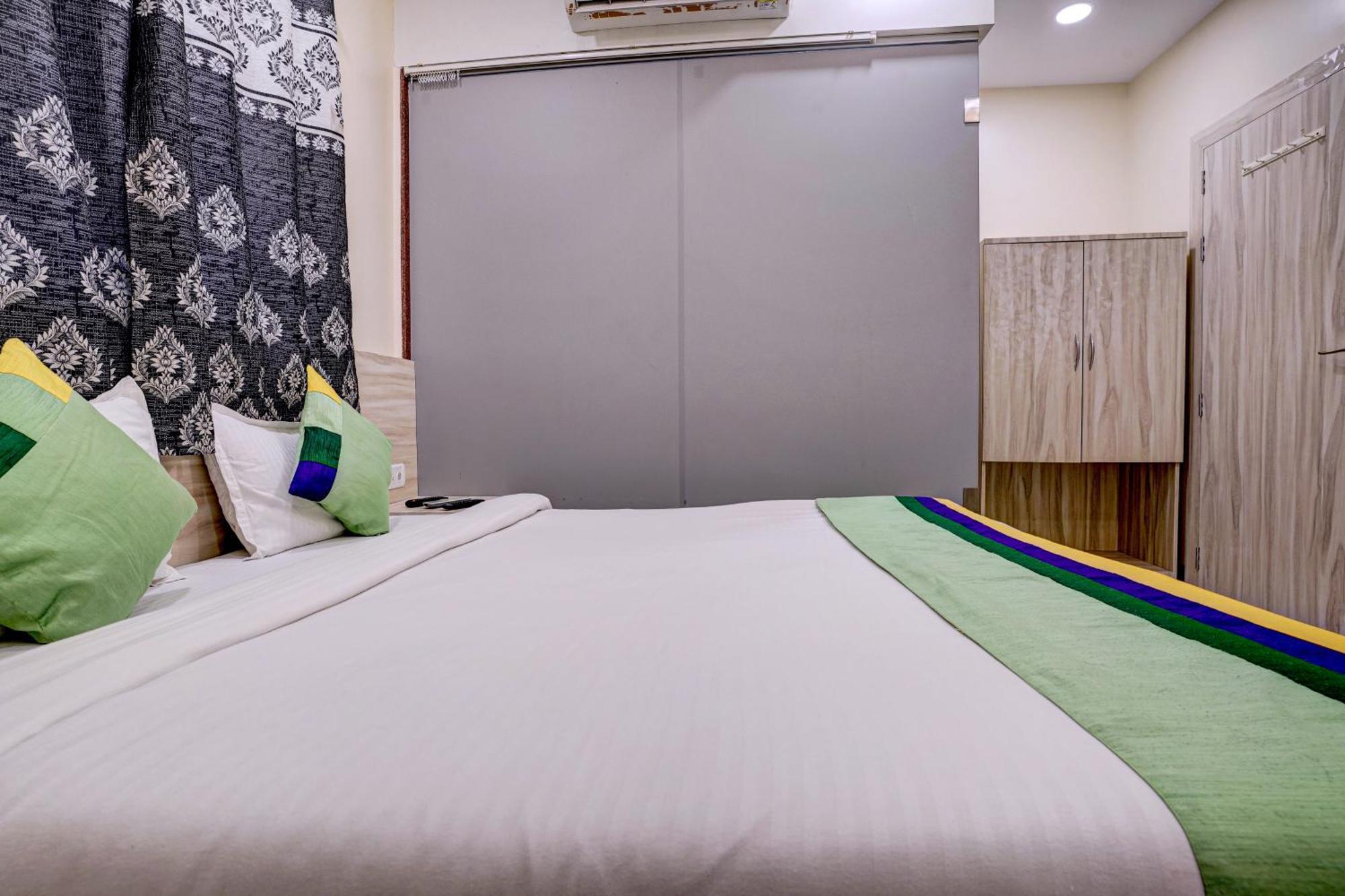 Kiwi International,Hotel,Мумбаї Екстер'єр фото